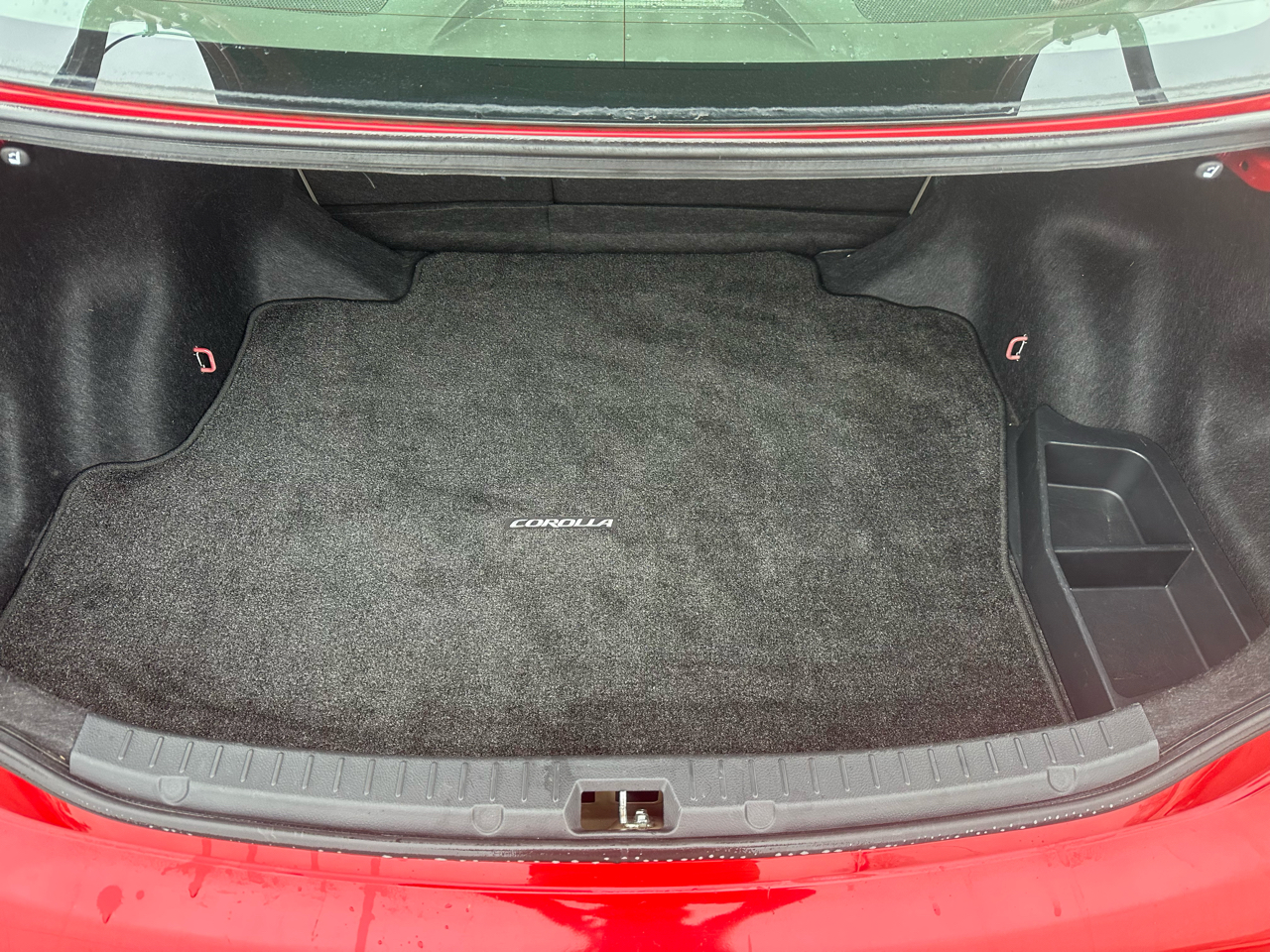 Toyota Corolla 4dr Sdn Man (Natl) 2009