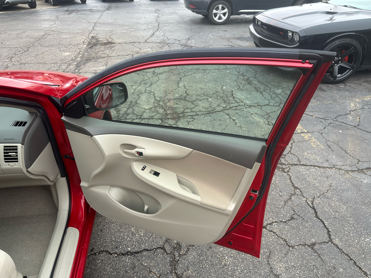 Toyota Corolla 4dr Sdn Man (Natl) 2009