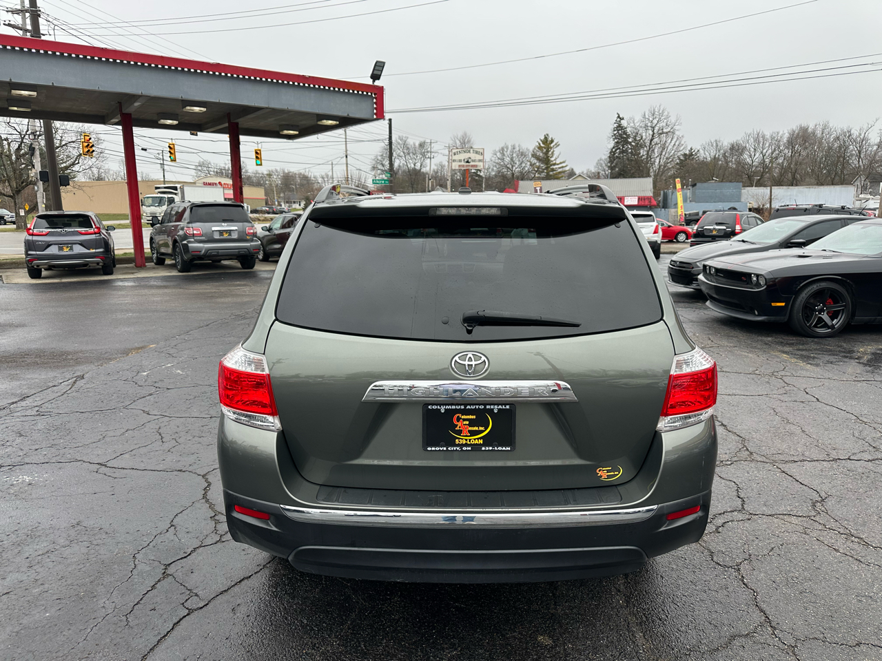 Toyota Highlander FWD 4dr V6 Limited (Natl) 2011