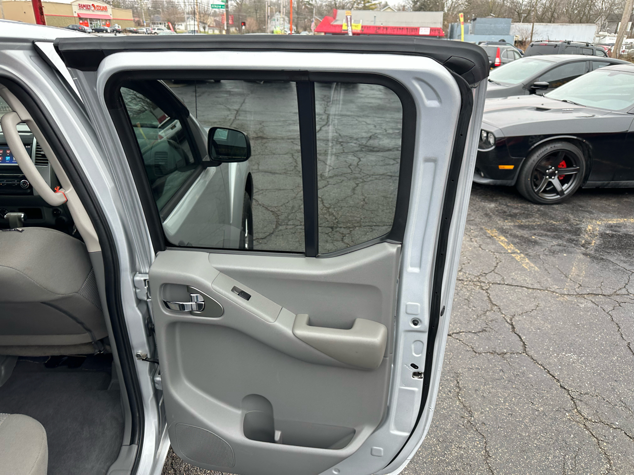 Nissan Frontier Crew Cab 4x4 SV Auto 2019
