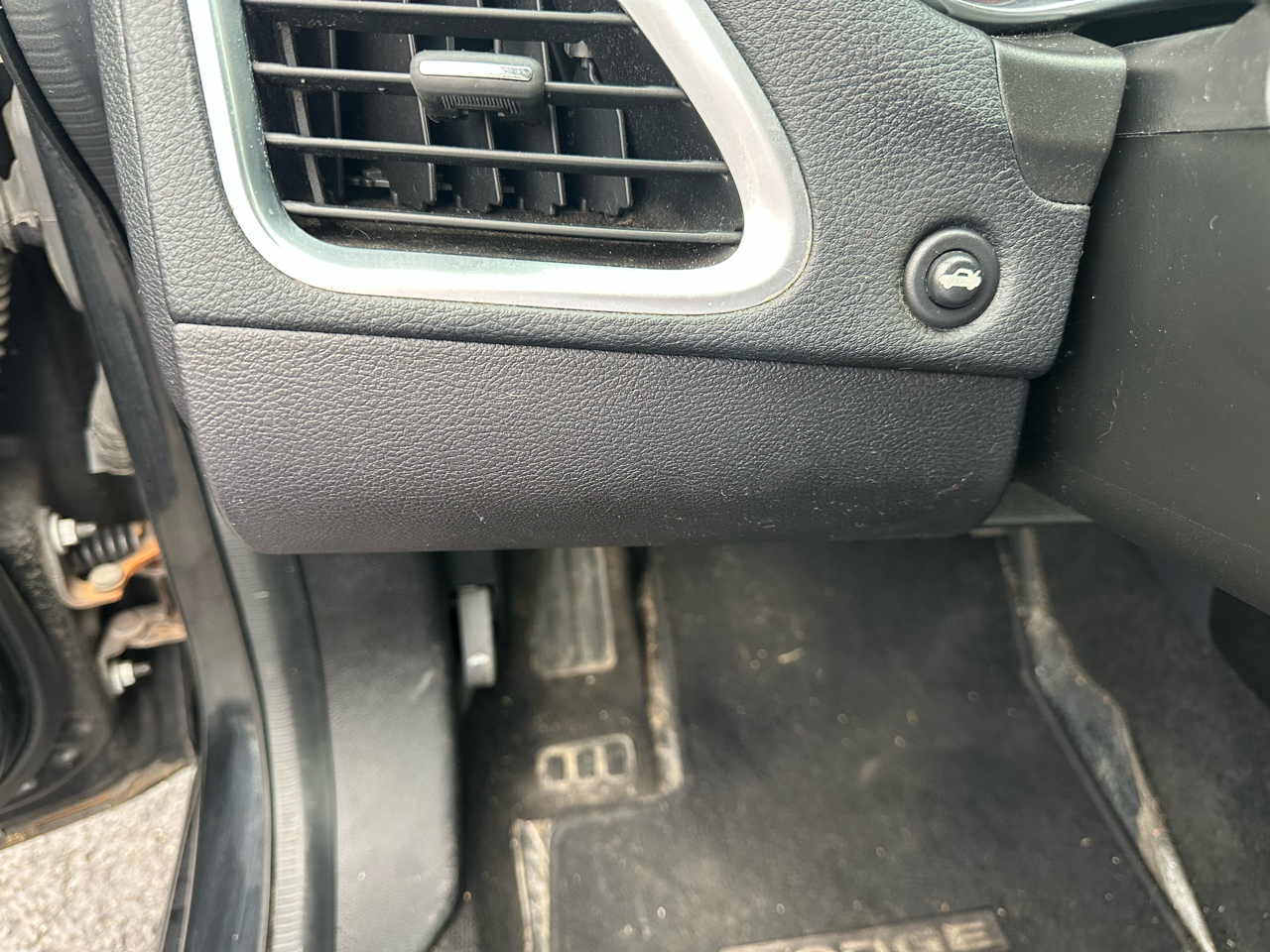 Dodge Avenger 4dr Sdn SE 2014