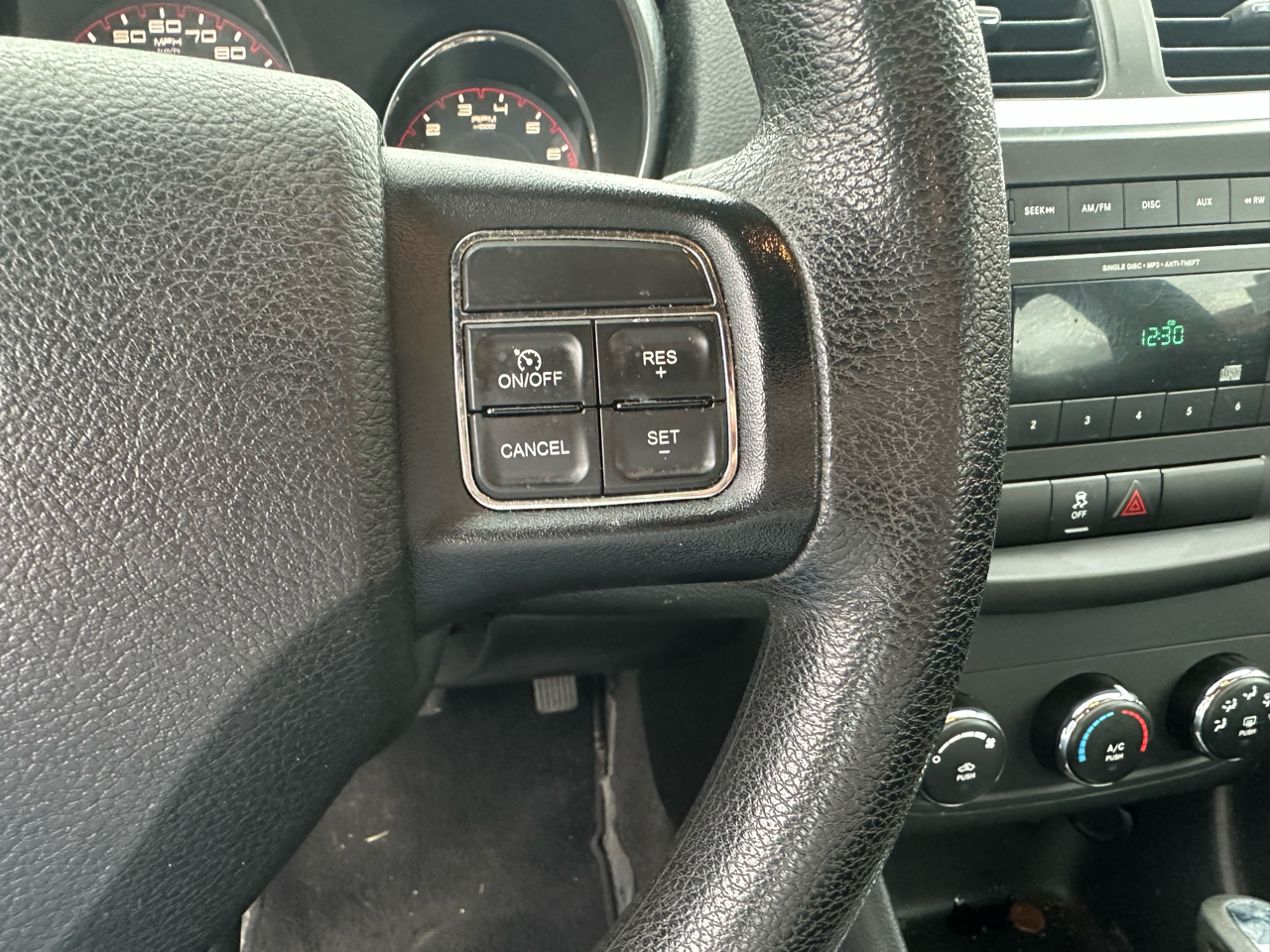 Dodge Avenger 4dr Sdn SE 2014