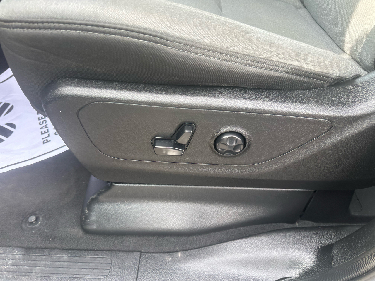 RAM 1500 Big Horn/Lone Star 4x4 Crew Cab 5'7" Box 2019