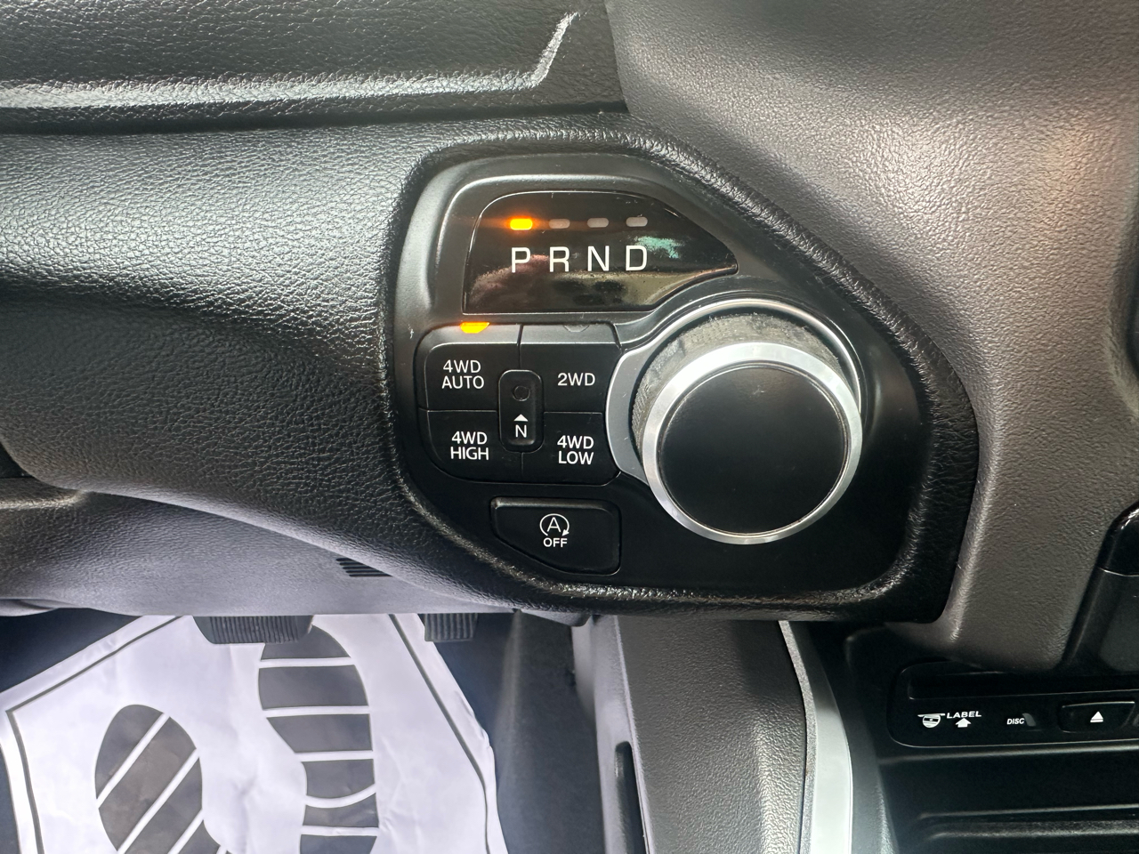 RAM 1500 Big Horn/Lone Star 4x4 Crew Cab 5'7" Box 2019