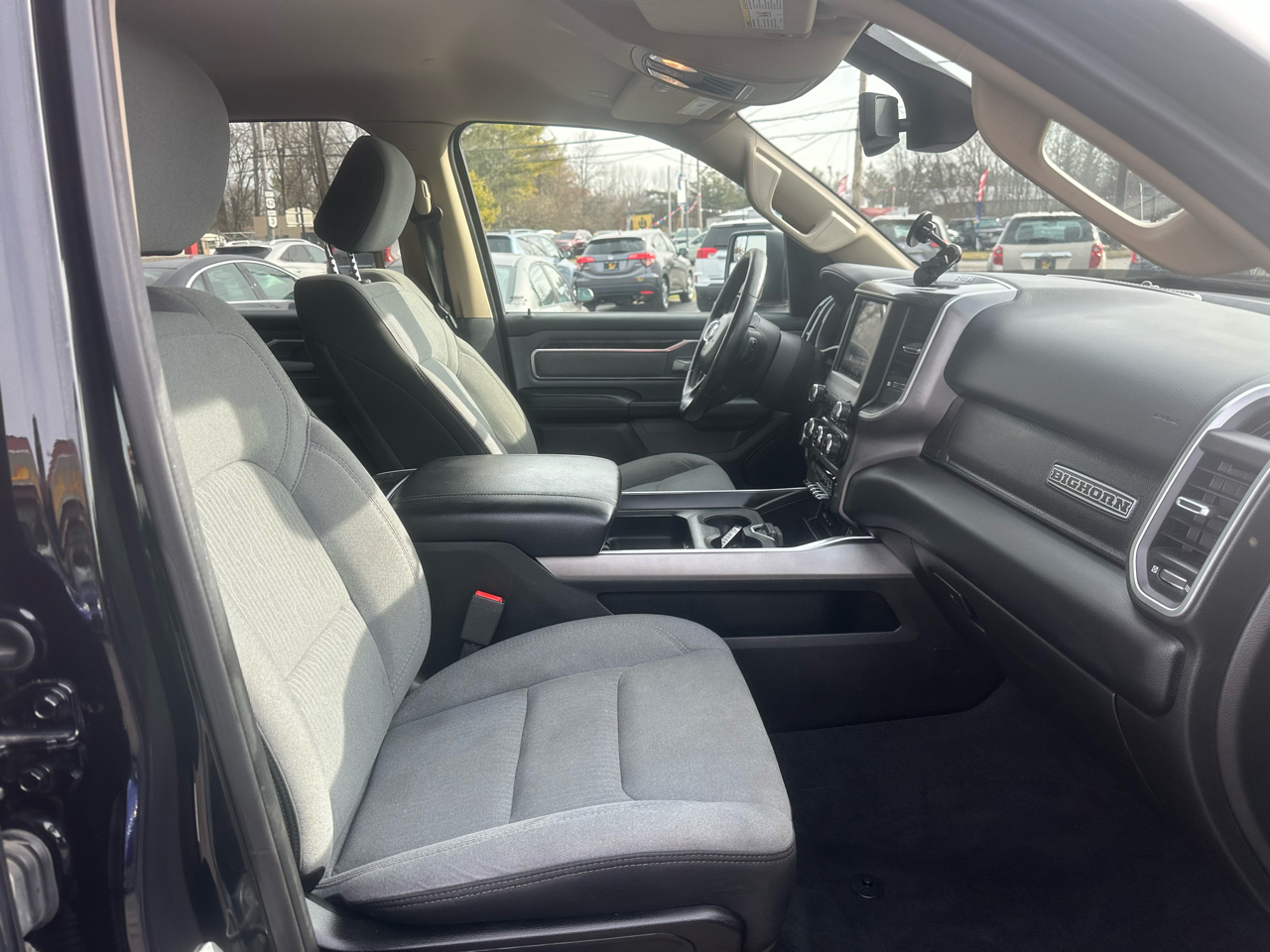 RAM 1500 Big Horn/Lone Star 4x4 Crew Cab 5'7" Box 2019