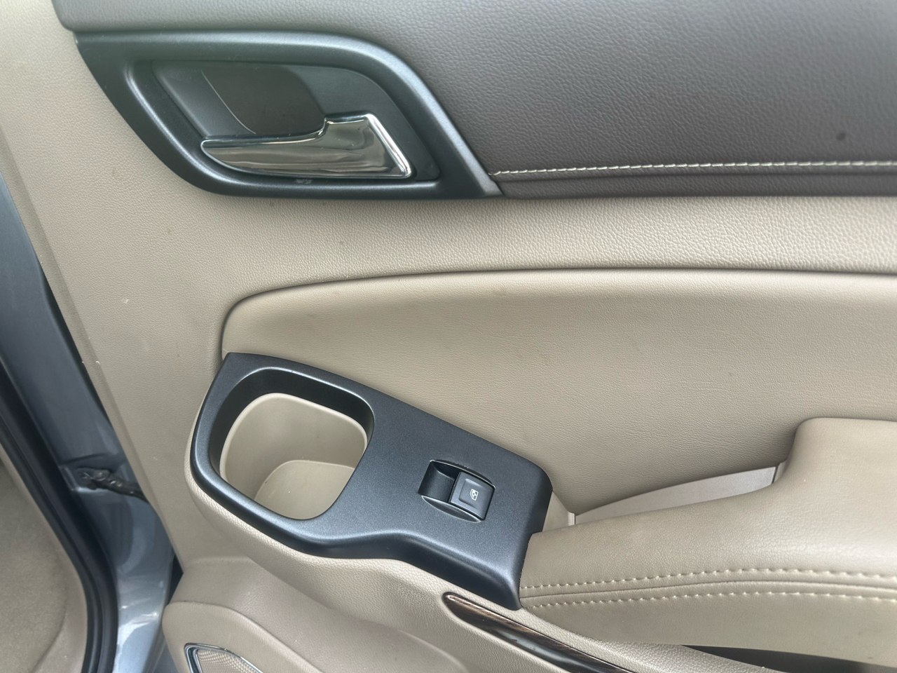 GMC Yukon 2WD 4dr SLT Standard Edition 2019