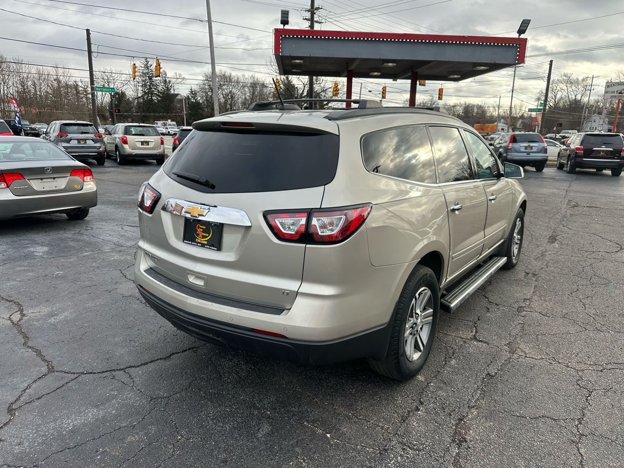 Chevrolet Traverse FWD 4dr LT w/1LT 2017