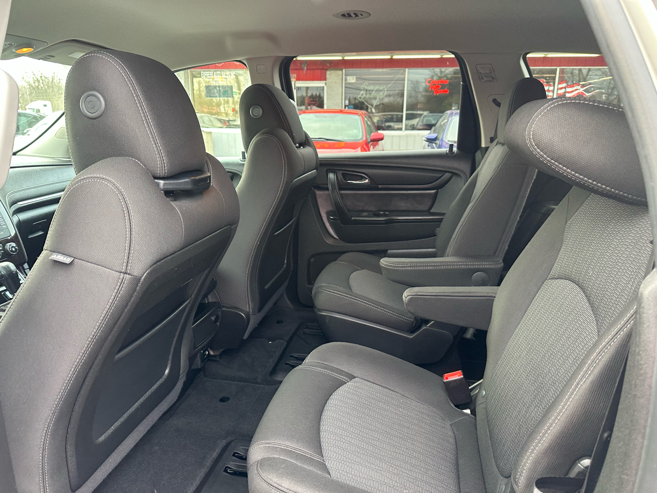 Chevrolet Traverse FWD 4dr LT w/1LT 2017