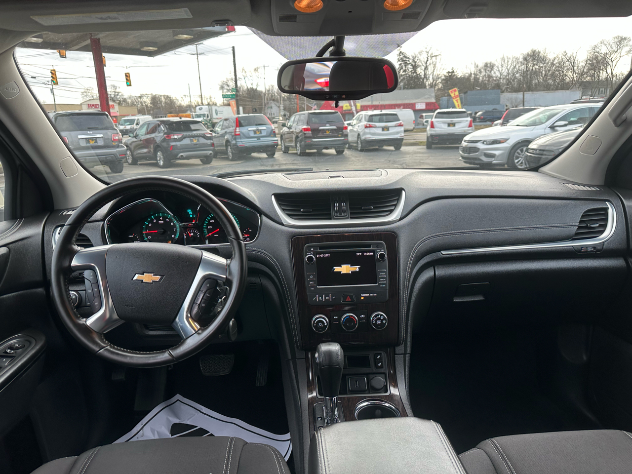 Chevrolet Traverse FWD 4dr LT w/1LT 2017