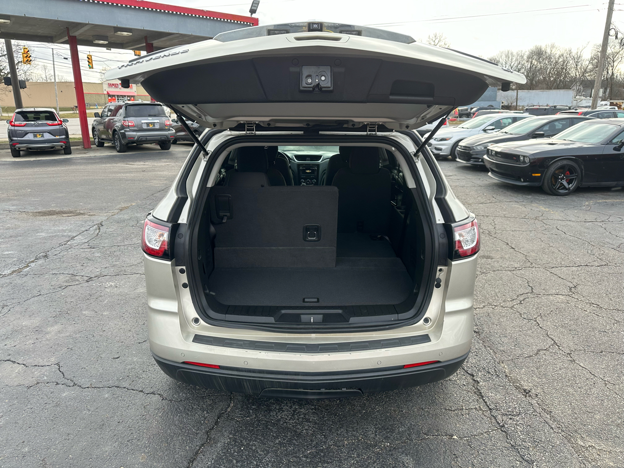 Chevrolet Traverse FWD 4dr LT w/1LT 2017