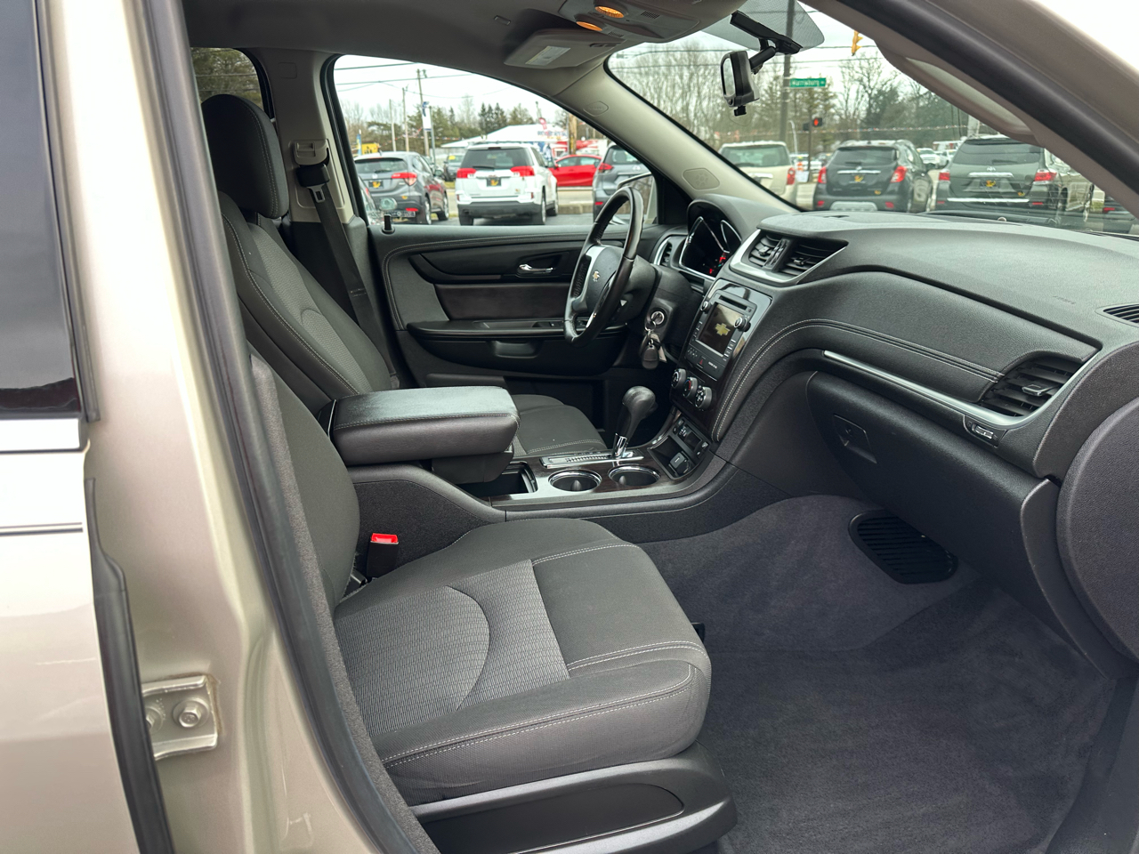 Chevrolet Traverse FWD 4dr LT w/1LT 2017