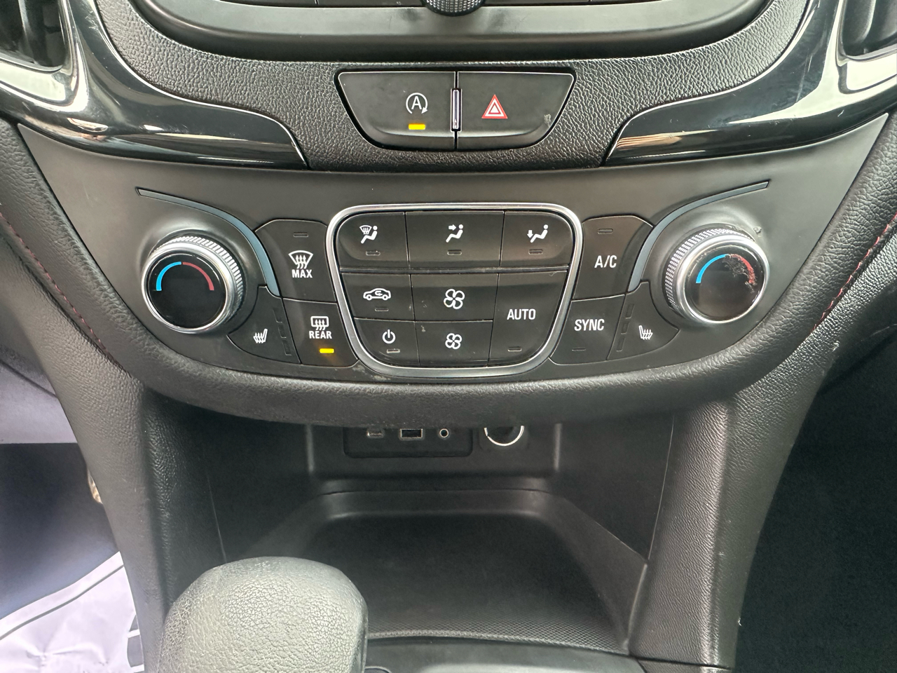 Chevrolet Equinox AWD 4dr RS 2022