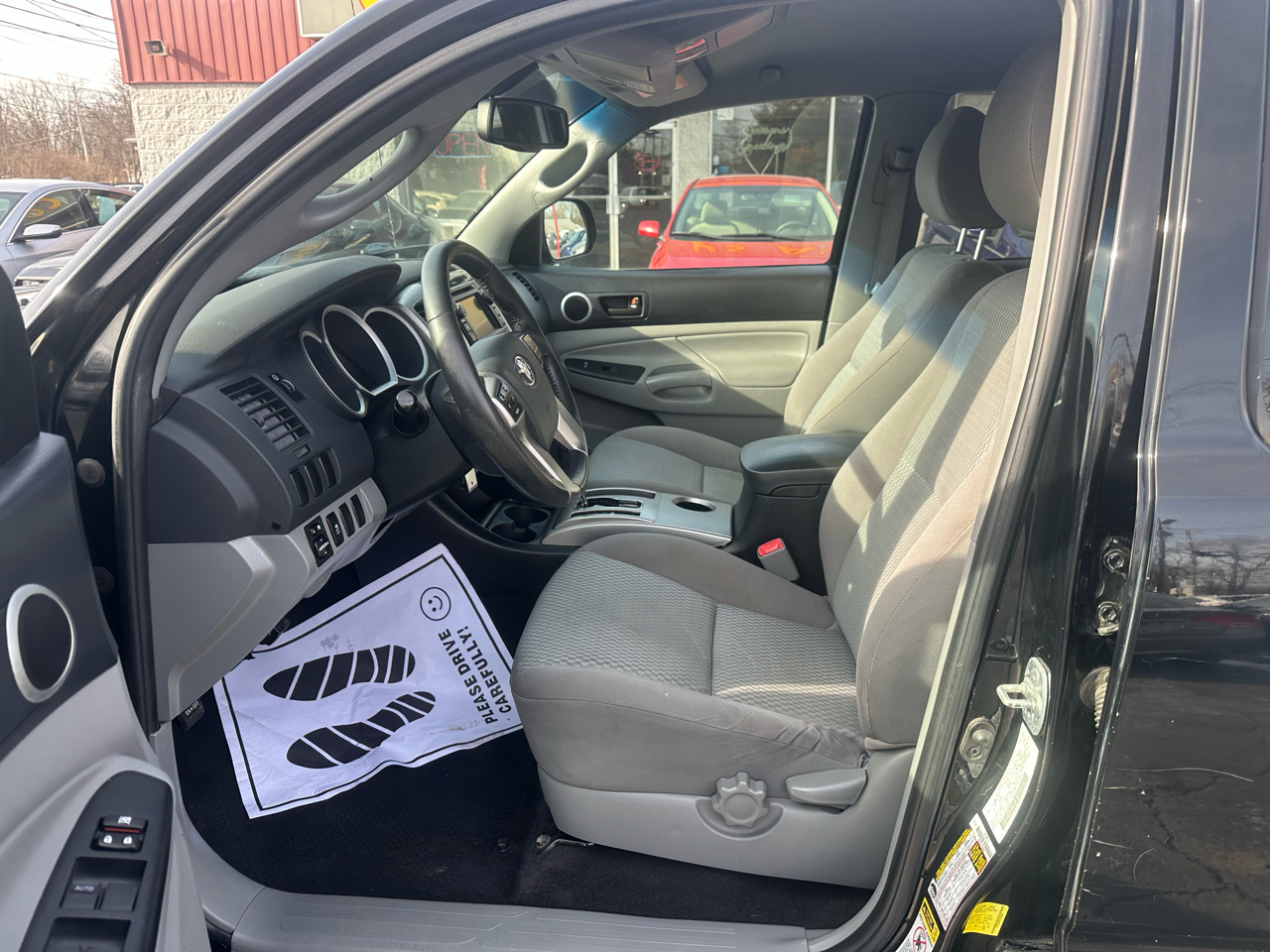 Toyota Tacoma 2WD Double Cab I4 AT PreRunner (Natl) 2013