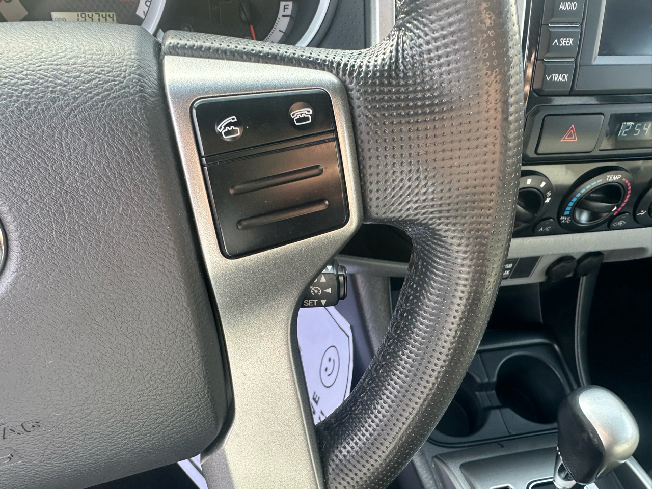 Toyota Tacoma 2WD Double Cab I4 AT PreRunner (Natl) 2013