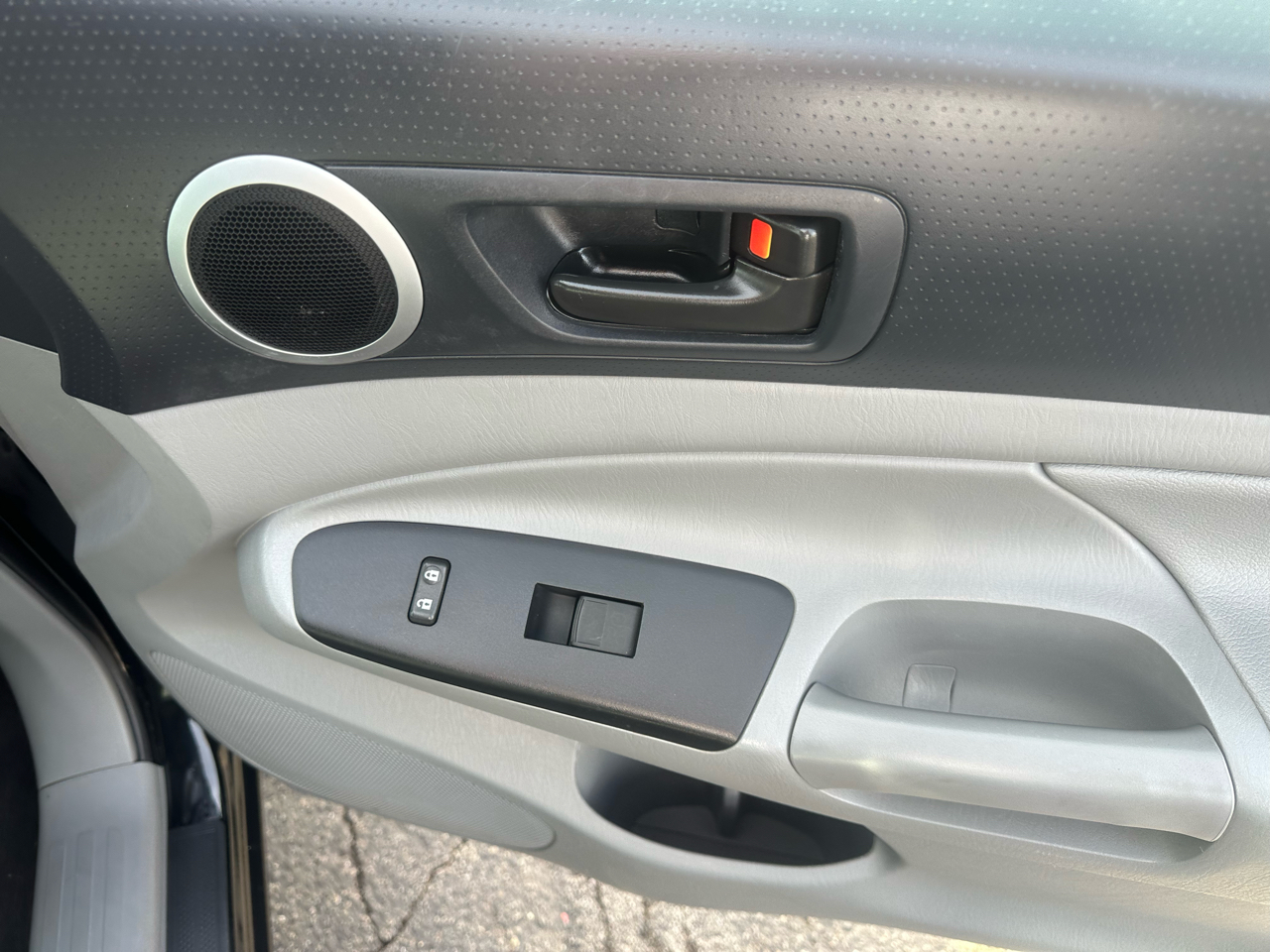 Toyota Tacoma 2WD Double Cab I4 AT PreRunner (Natl) 2013