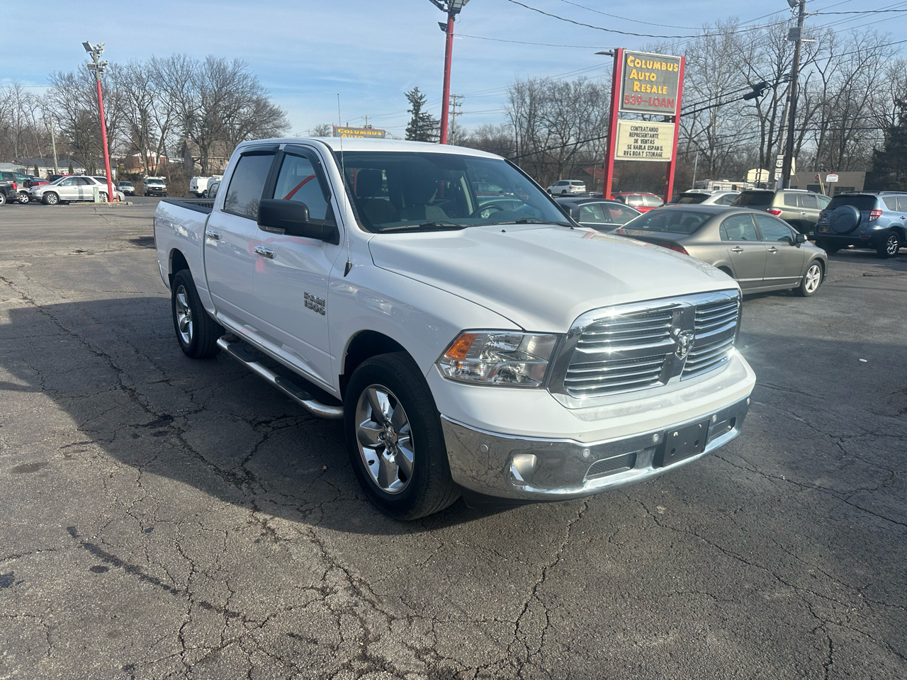 RAM 1500 Big Horn 4x4 Crew Cab 5'7" Box 2017