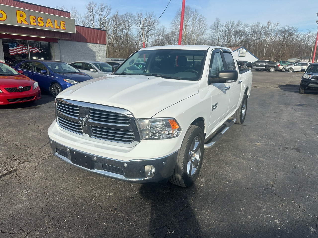 RAM 1500 Big Horn 4x4 Crew Cab 5'7" Box 2017
