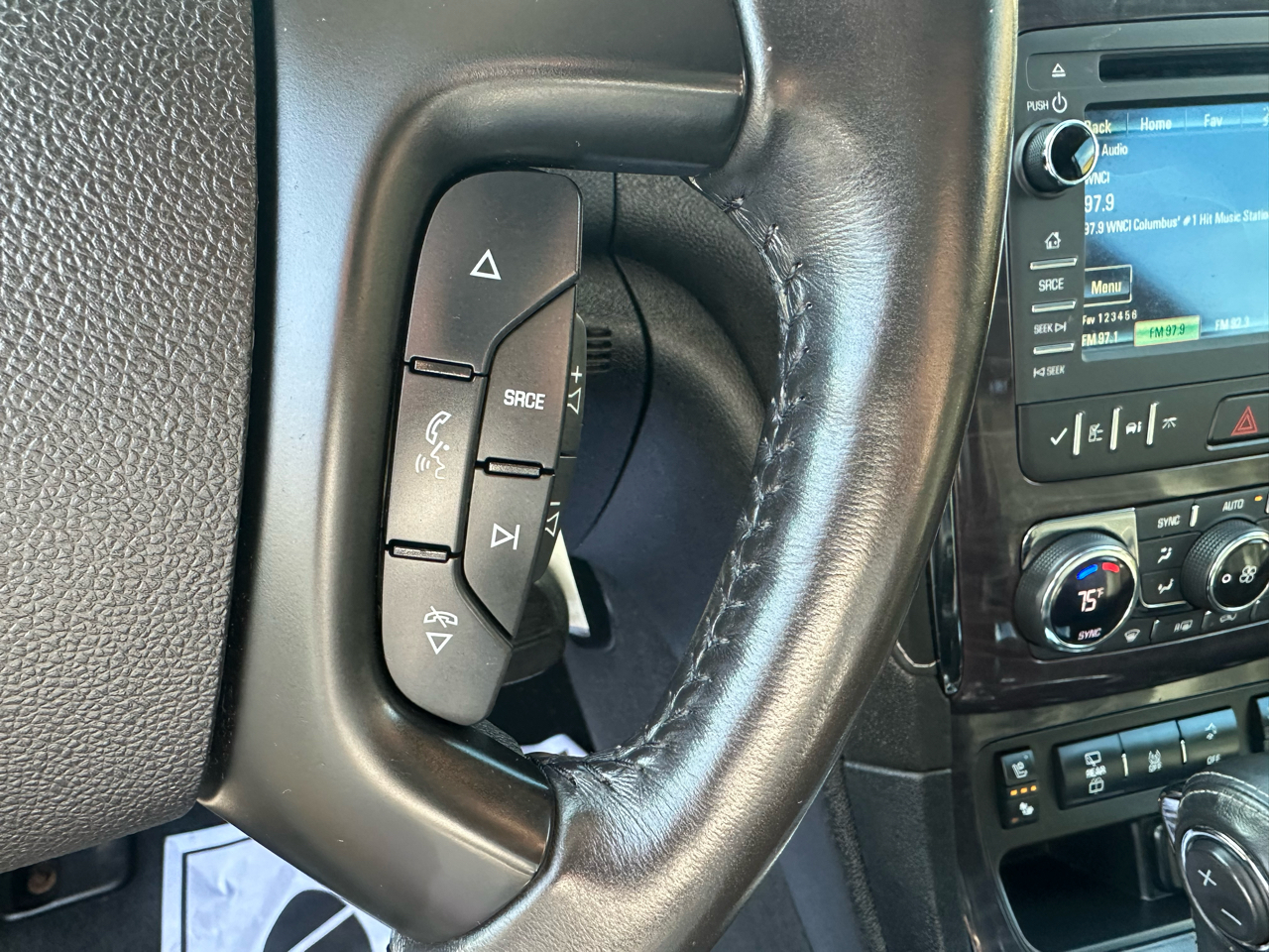 Buick Enclave AWD 4dr Premium 2017