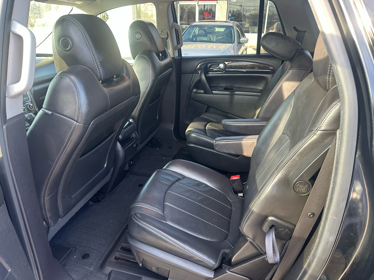 Buick Enclave AWD 4dr Premium 2017