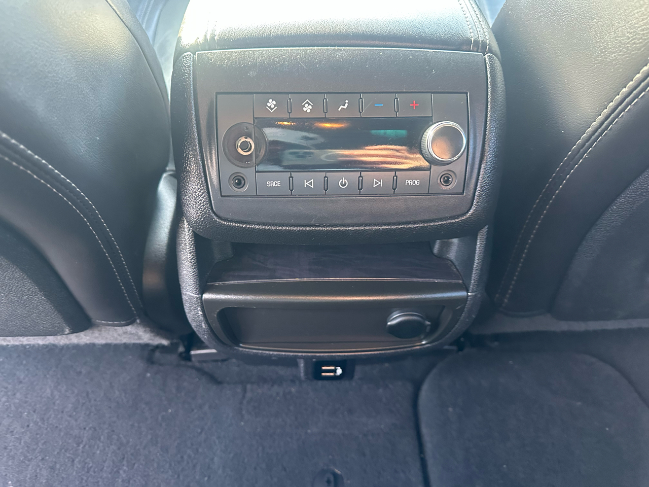 Buick Enclave AWD 4dr Premium 2017