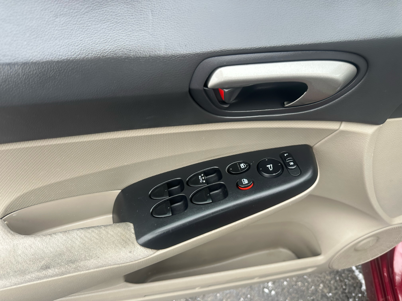 Honda Civic Sdn 4dr Auto LX 2010