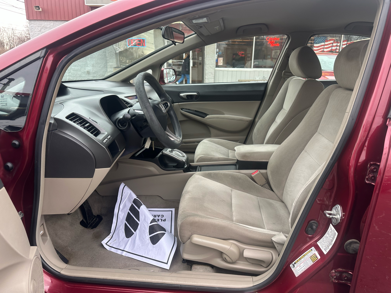 Honda Civic Sdn 4dr Auto LX 2010