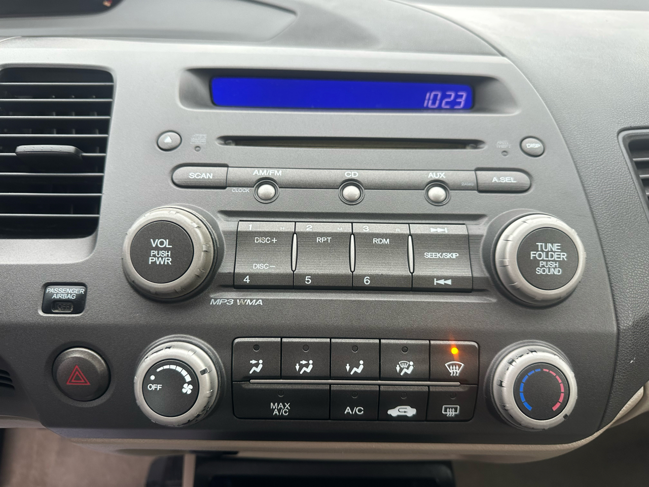 Honda Civic Sdn 4dr Auto LX 2010