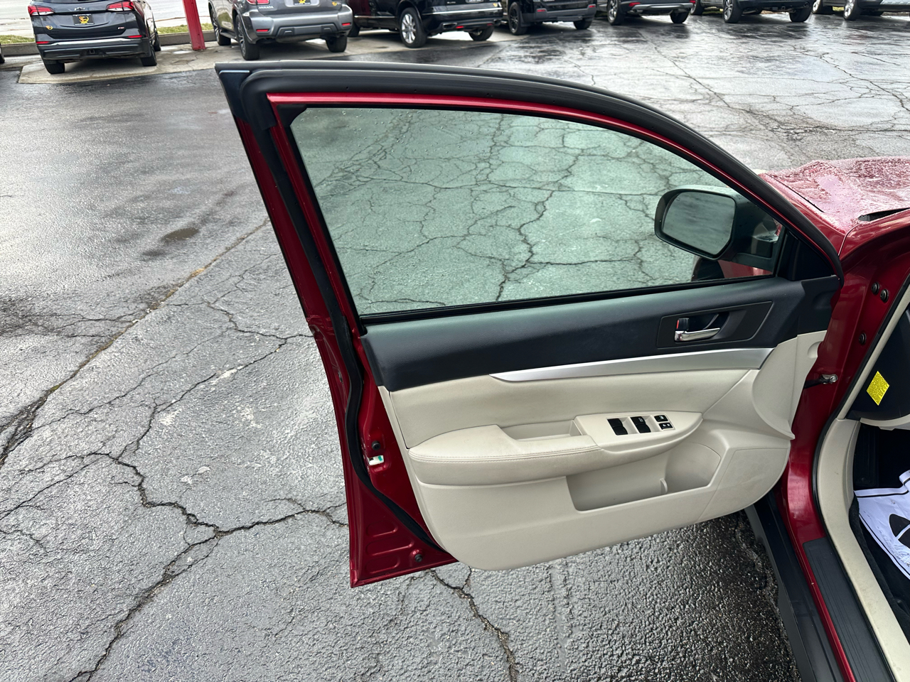 Subaru Outback 4dr Wgn H4 Auto 2.5i Prem AWP/Pwr Moon 2011