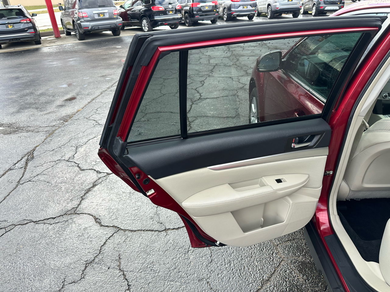 Subaru Outback 4dr Wgn H4 Auto 2.5i Prem AWP/Pwr Moon 2011