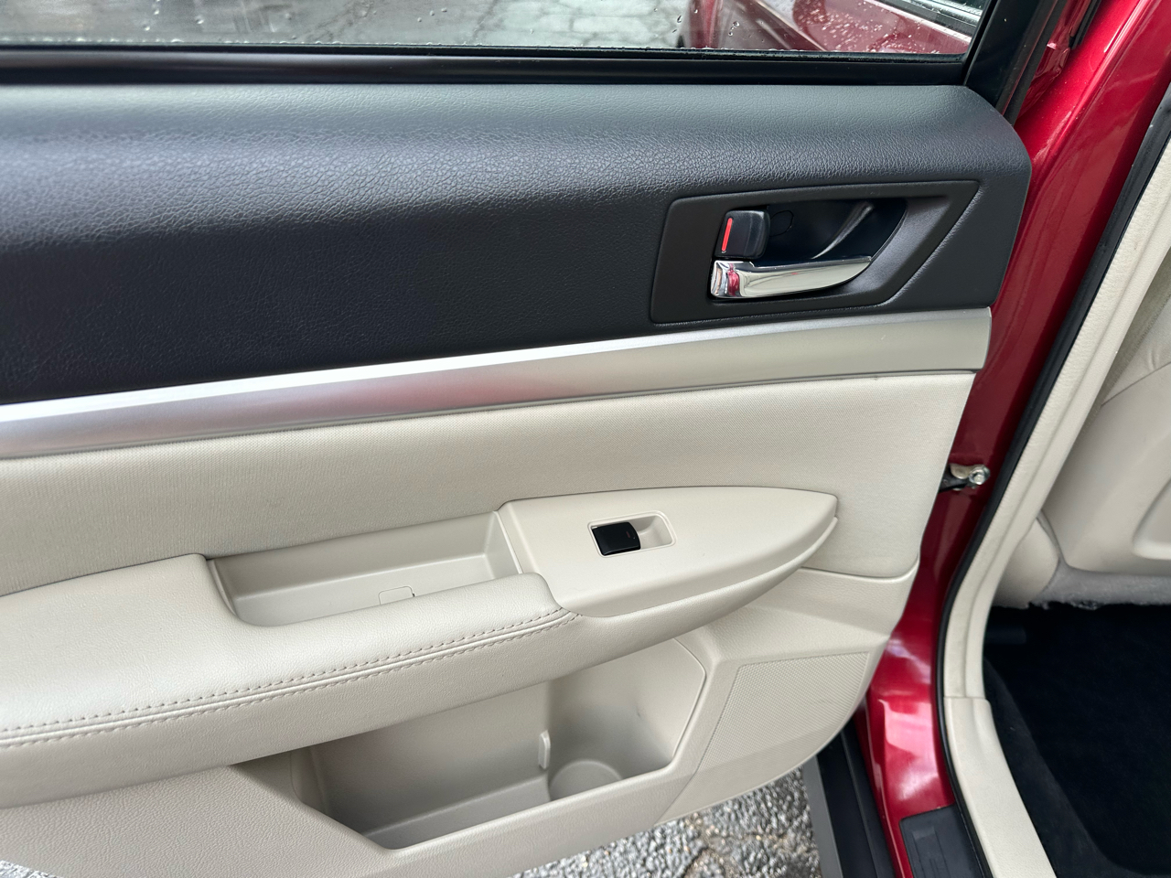 Subaru Outback 4dr Wgn H4 Auto 2.5i Prem AWP/Pwr Moon 2011