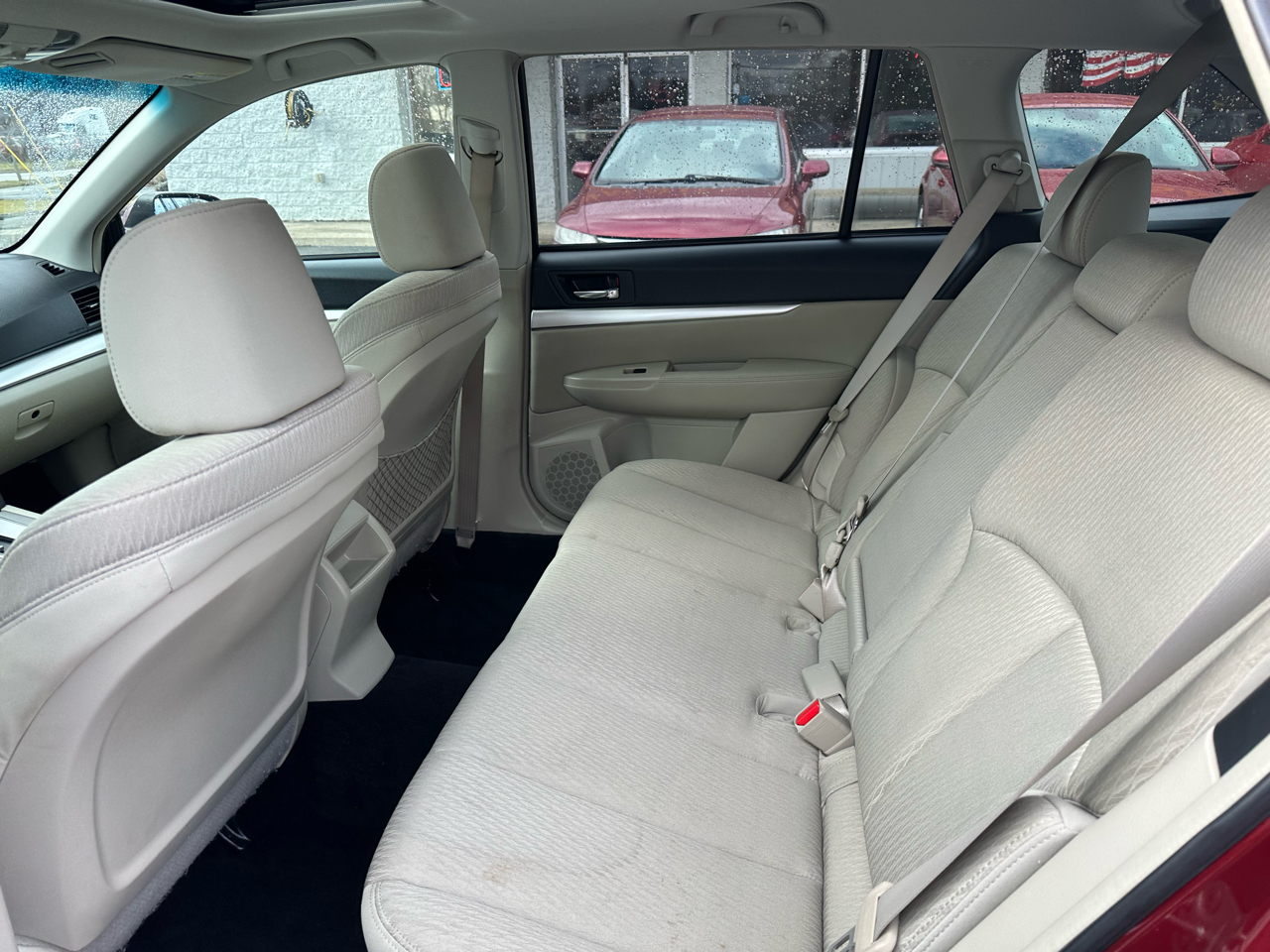 Subaru Outback 4dr Wgn H4 Auto 2.5i Prem AWP/Pwr Moon 2011