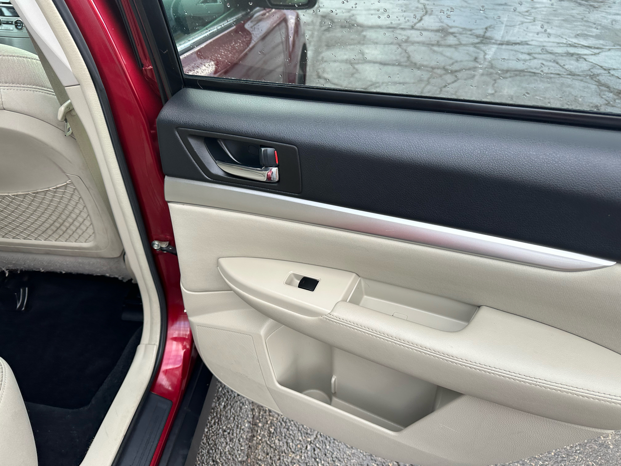 Subaru Outback 4dr Wgn H4 Auto 2.5i Prem AWP/Pwr Moon 2011