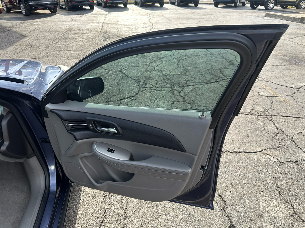 Chevrolet Malibu 4dr Sdn LS w/1LS 2015