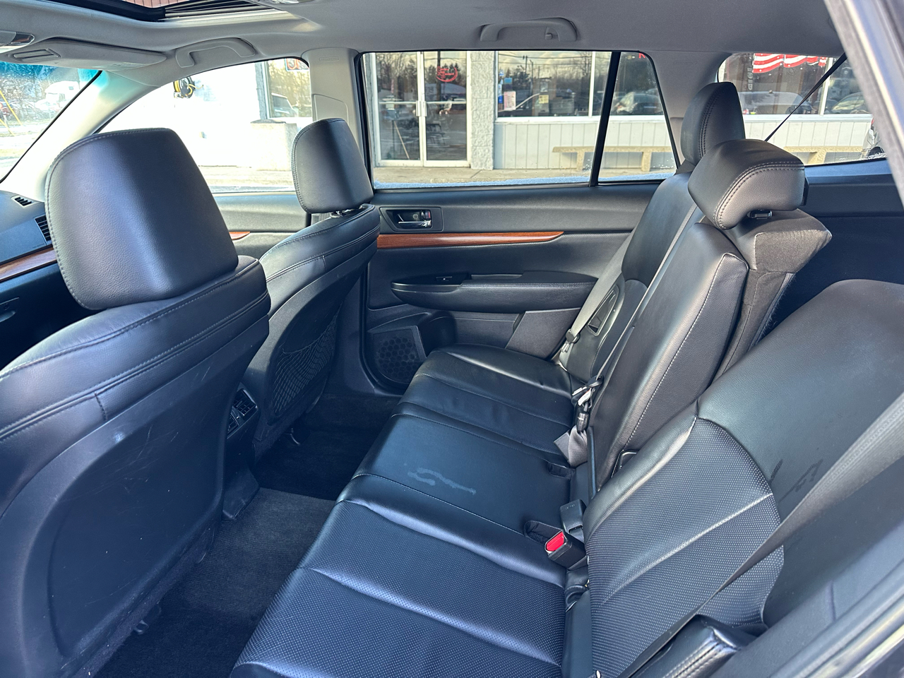 Subaru Outback 4dr Wgn H4 Auto 2.5i Limited 2013