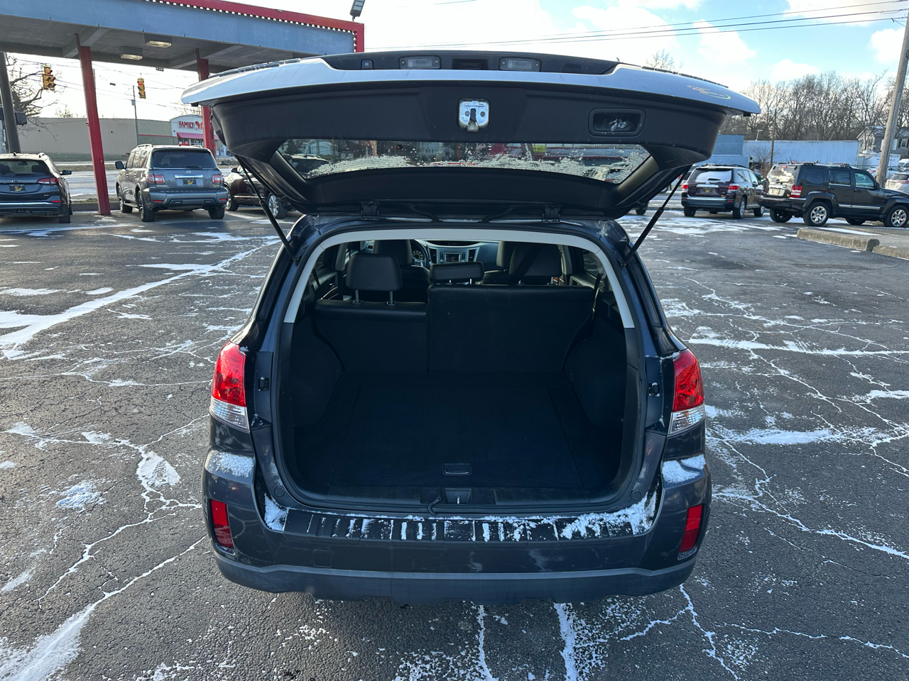 Subaru Outback 4dr Wgn H4 Auto 2.5i Limited 2013