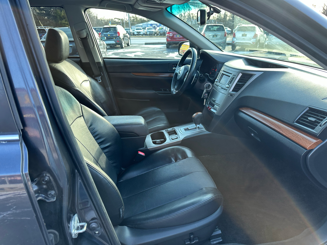 Subaru Outback 4dr Wgn H4 Auto 2.5i Limited 2013