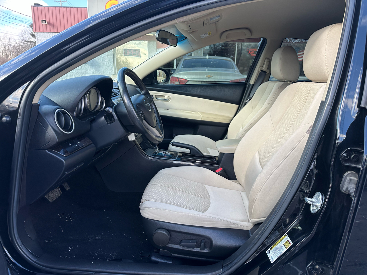 Mazda MAZDA6 4dr Sdn Auto i Touring 2012