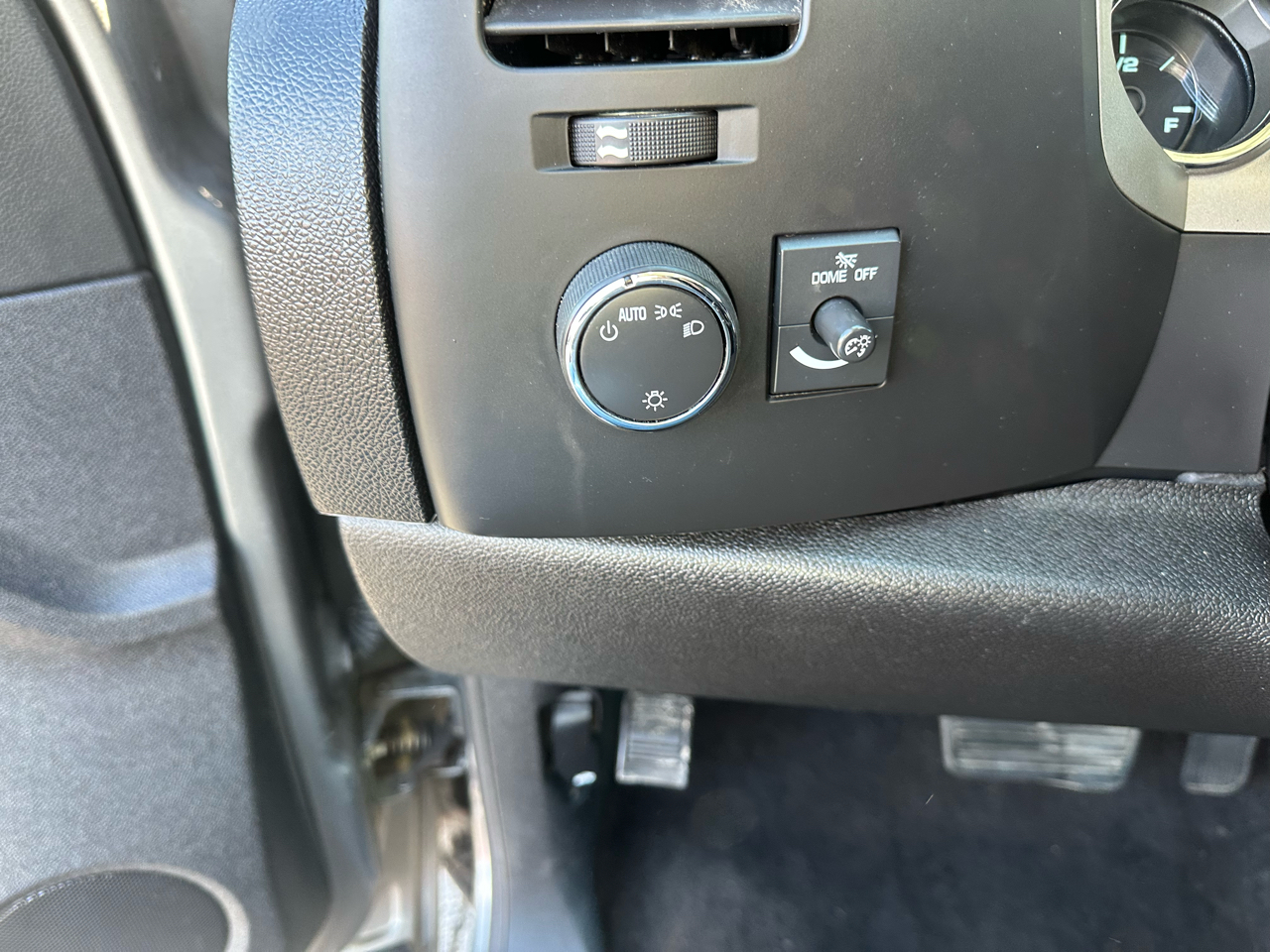 Chevrolet Silverado 1500 2WD Crew Cab 143.5" LT 2013