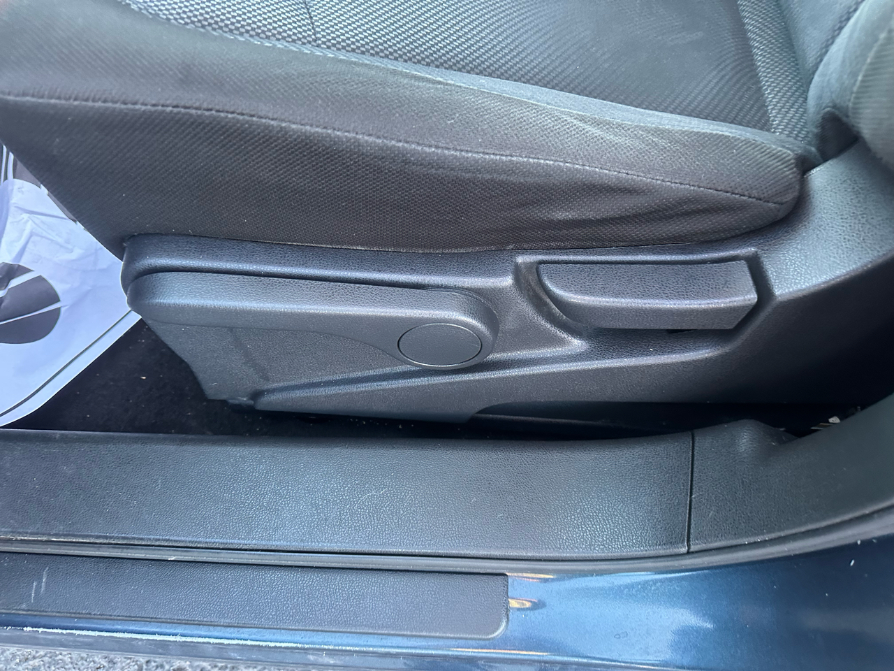 Nissan Rogue FWD 4dr S 2013