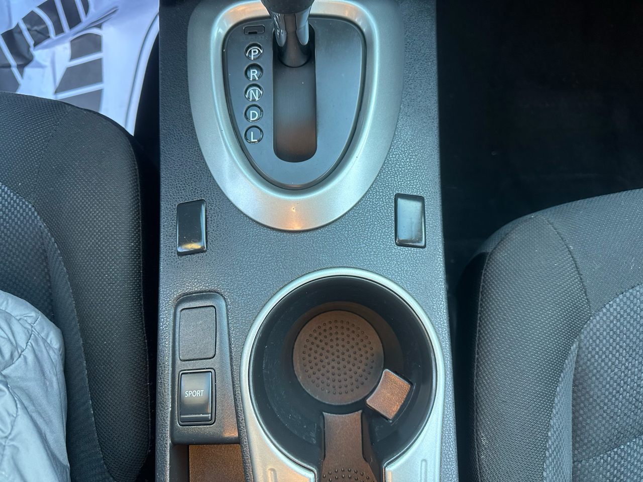 Nissan Rogue FWD 4dr S 2013