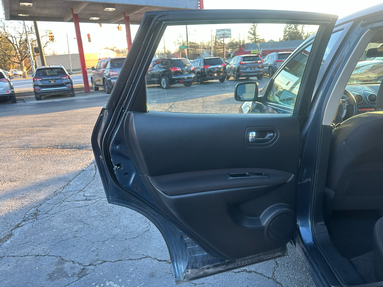 Nissan Rogue FWD 4dr S 2013