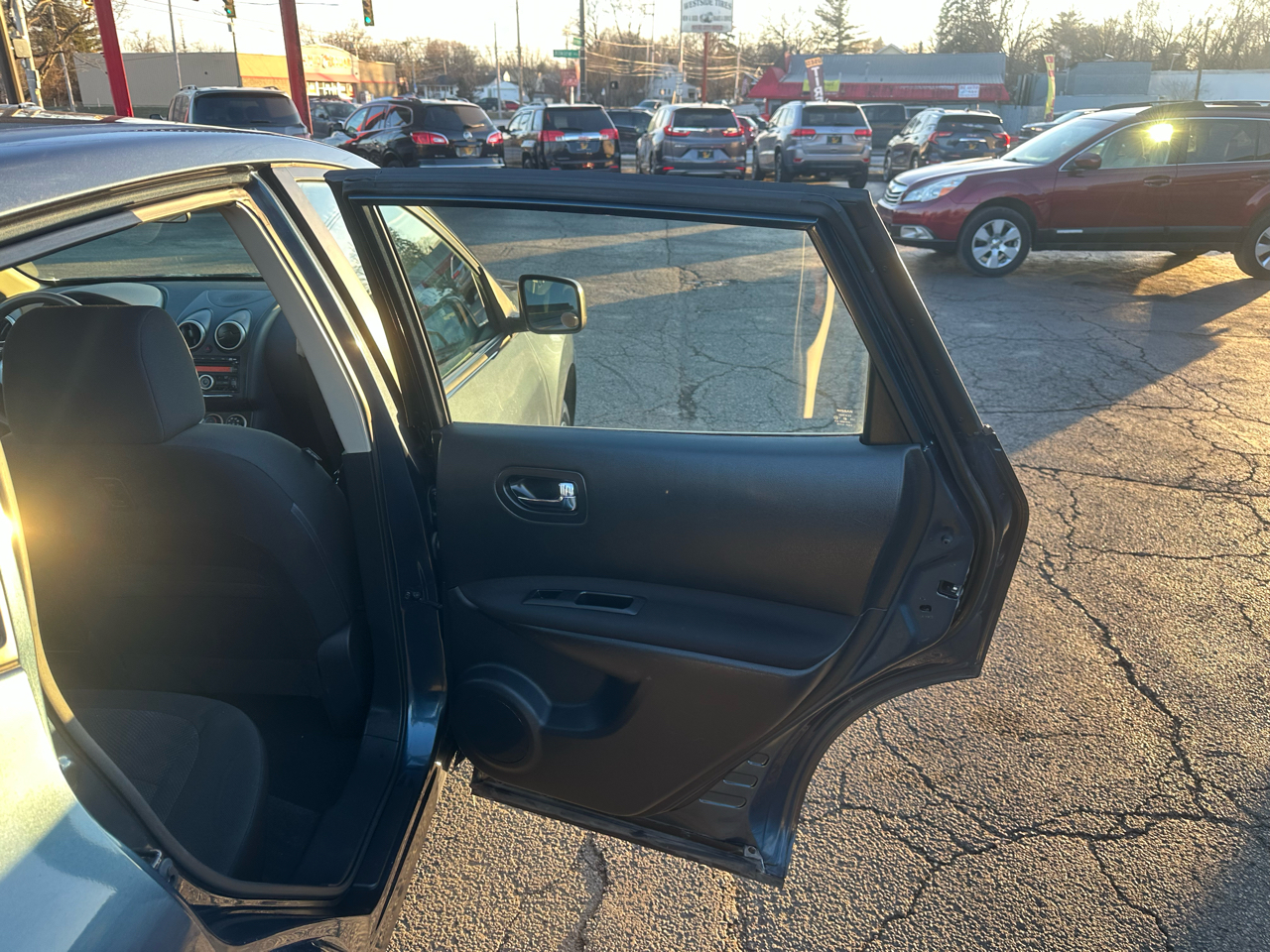 Nissan Rogue FWD 4dr S 2013