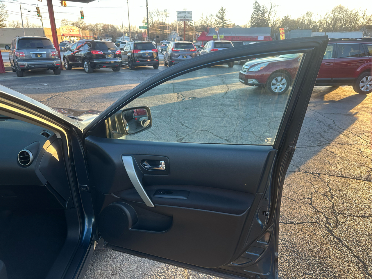 Nissan Rogue FWD 4dr S 2013