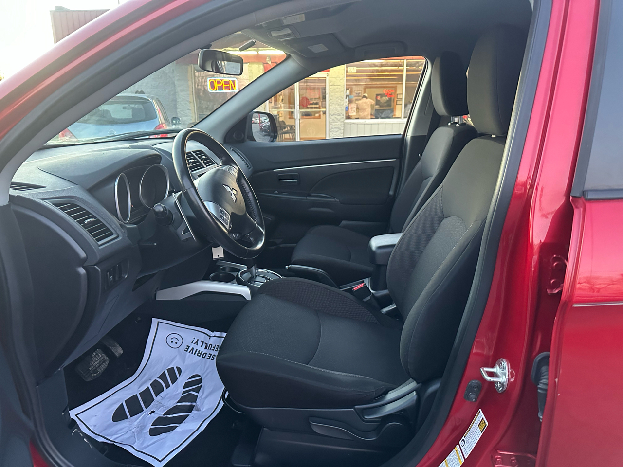 Mitsubishi Outlander Sport 2WD 4dr Man ES 2011