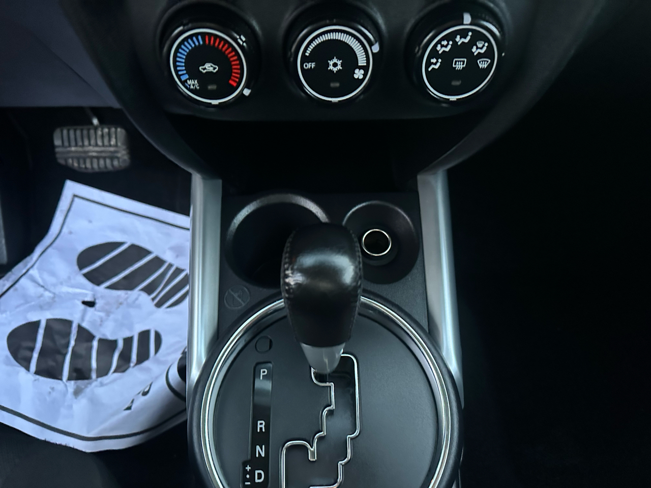 Mitsubishi Outlander Sport 2WD 4dr Man ES 2011