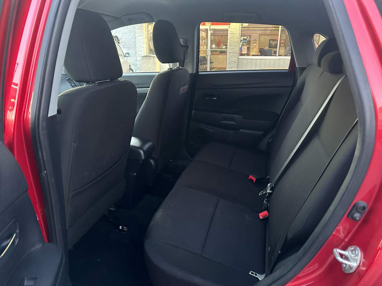 Mitsubishi Outlander Sport 2WD 4dr Man ES 2011