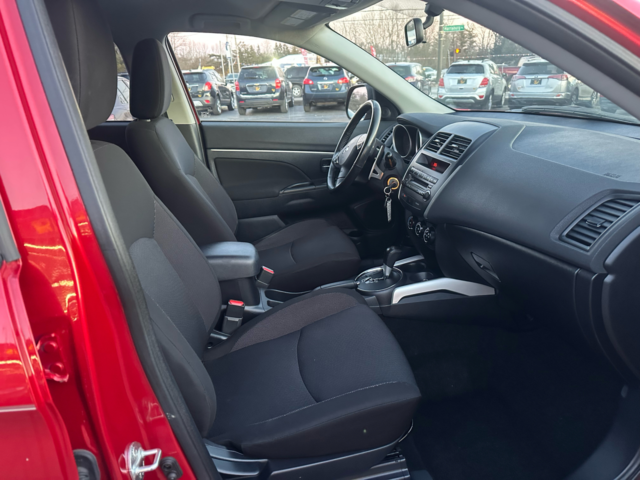 Mitsubishi Outlander Sport 2WD 4dr Man ES 2011