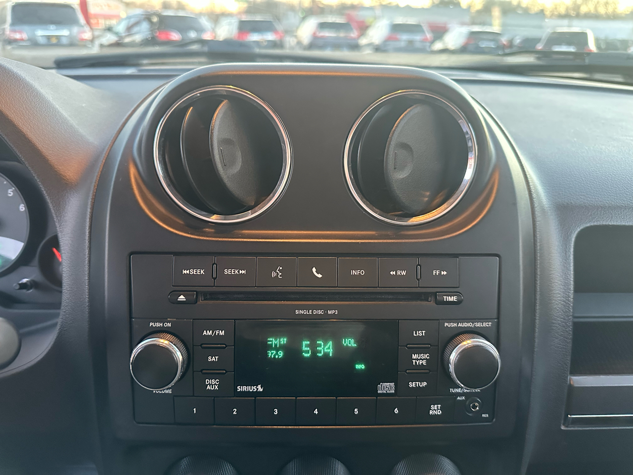 Jeep Patriot 4WD 4dr Latitude 2011