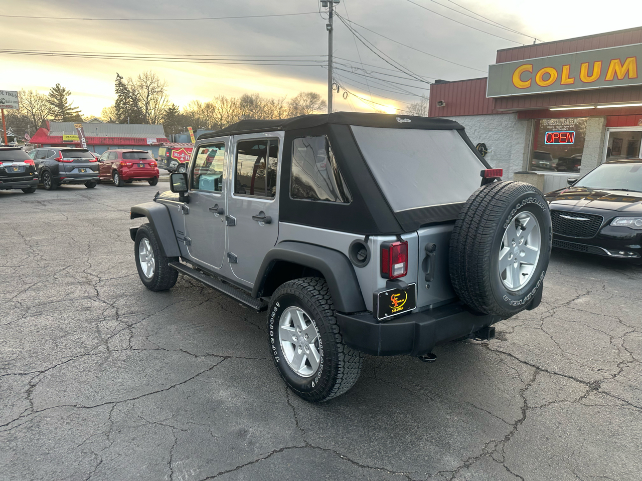 Jeep Wrangler Unlimited 4WD 4dr Sport 2014
