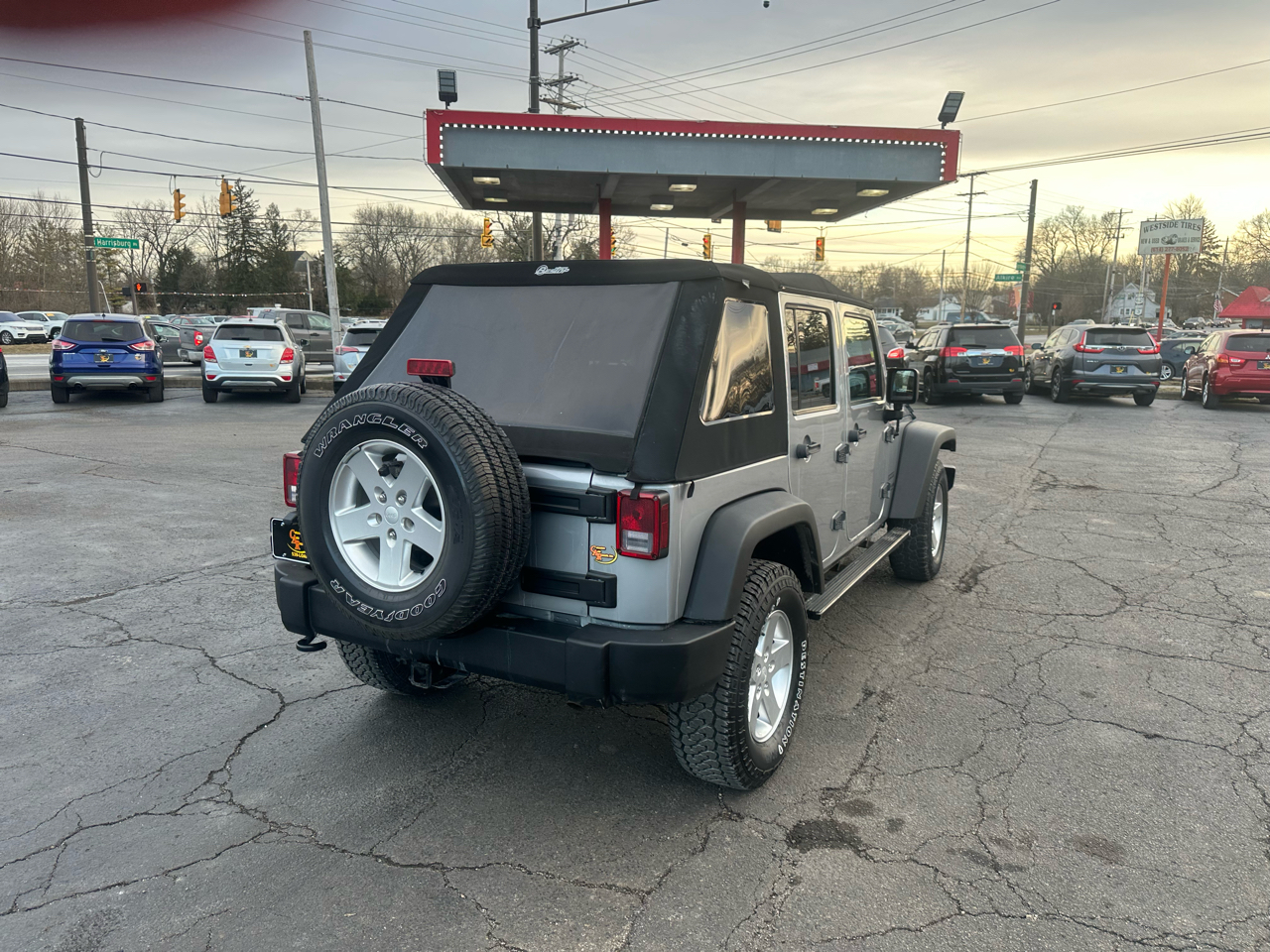 Jeep Wrangler Unlimited 4WD 4dr Sport 2014